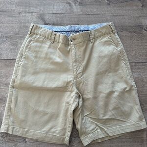 Peter Millar Beige Flat Front Shorts